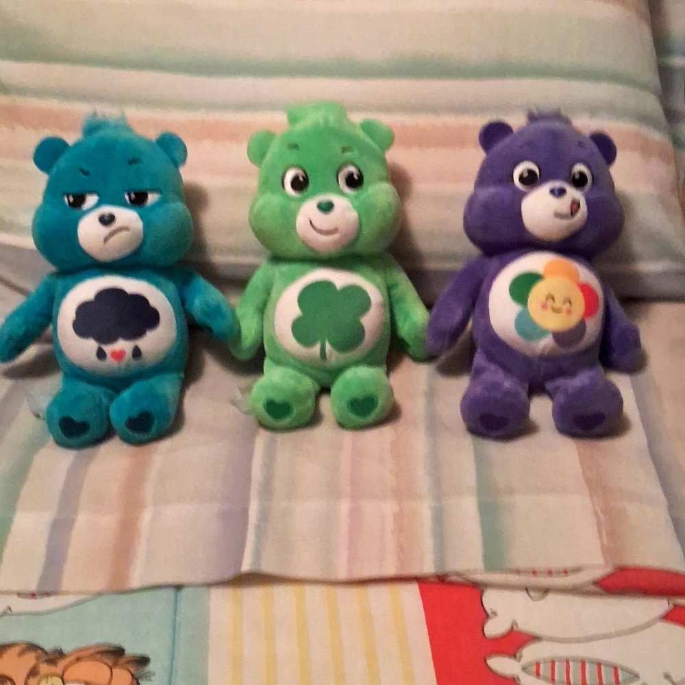 Bundle of 3 Little, Vintage, Care 🐻 Bears💜💚💙